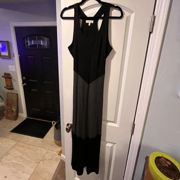 ~Monteau~ Long Summer Dress - Medium - Picture 1 of 9